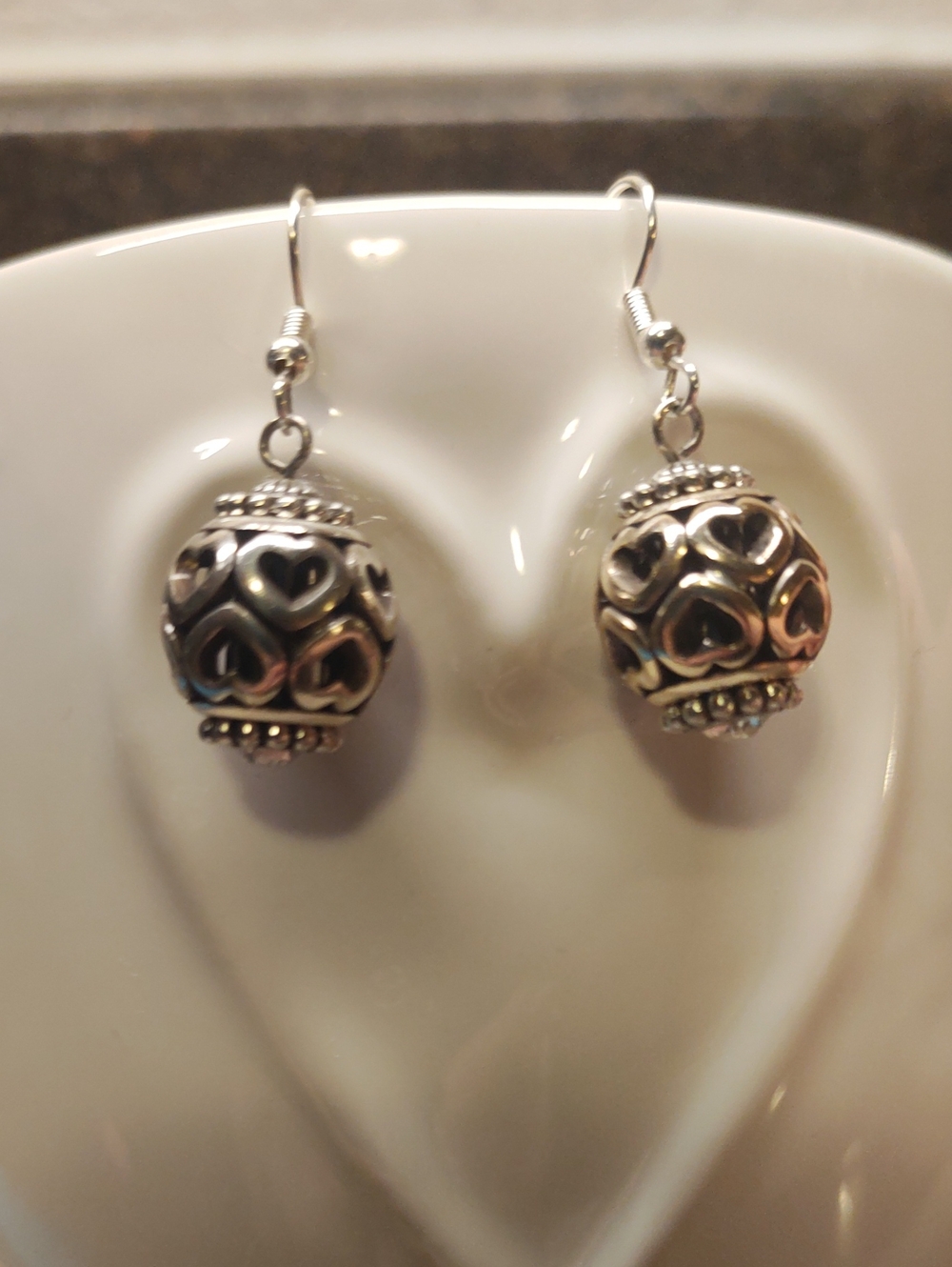 SALE!🔥 Brighton Glimmer Twist Interchangable Earrings with Heart Cut Out Beads - Picture 2 of 13